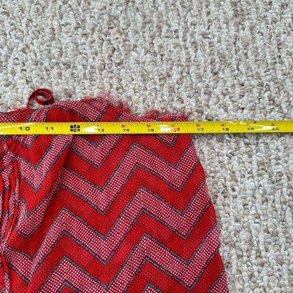 ARIZONA‎ Jrs. Medium RACERBACK TANK TOP sheer chevron spaghetti strap - Picture 3 of 6